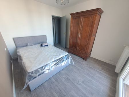 Appartement T2 meublé - ROUSSILON - Photo 2