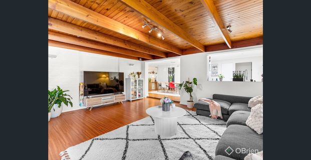 STYLISH LIVING IN PRIME HOPPERS CROSSING LOCATION - Photo 1