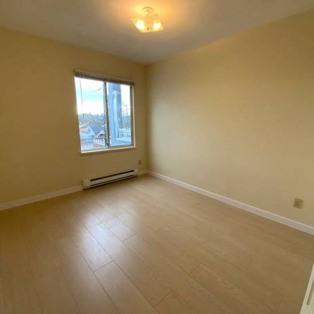 Spacious 1 bedroom, 1 bath - Photo 1