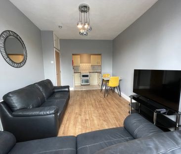 35, 22 Eglantine Avenue, Apt 2, Belfast, BT9 6DX - Photo 1