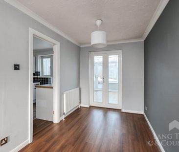 3 bedroom semi-detached house to rent - Photo 2