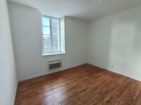 Location Appartement 1 pièce 19m² NANTES 44000 - Photo 2