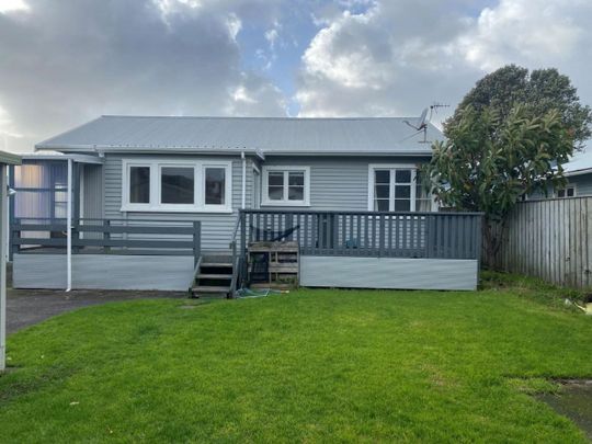 18 Newton Street, Fitzroy, New Plymouth - Photo 1