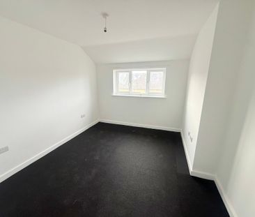 Sherborne Road, Yeovil, Somerset - Photo 4