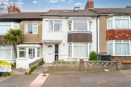 6 bedroom terraced house to rent - Photo 3