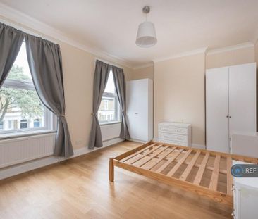 4 bedroom terraced house to rent - Photo 4