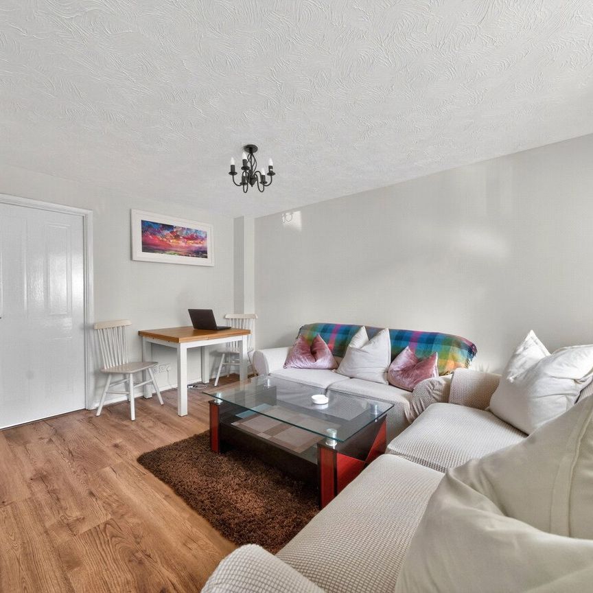 4 bedroom house to rent - Photo 1