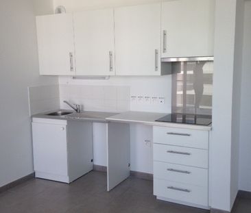 Location Appartement 2 pièces 45m² - Photo 3