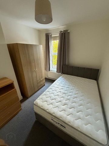 148 Donegall Avenue, Belfast, BT12 6LY - Photo 3