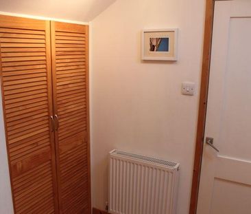 4 bedroom semi-detached house to rent - Photo 1