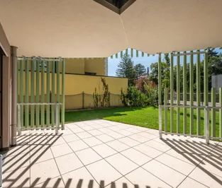 Wohnen mit viel Platz: 4 Zimmer, zwei Terrassen und großer Garten - Erstbezug im Rondelle XIV - Top 2 - Photo 3