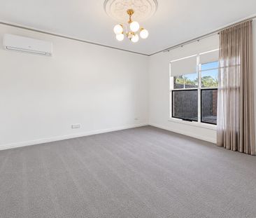 Comfortable Two-Bedroom Home in a Great Location - Photo 5