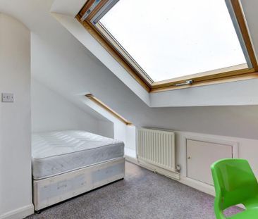 6 bedroom house to rent - Photo 4