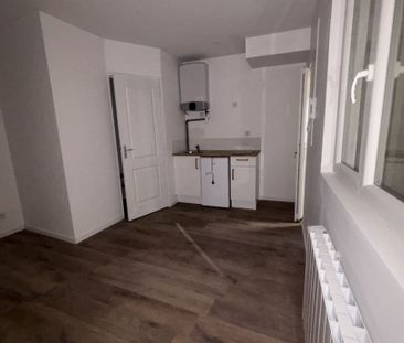 Location Appartement 1 pièce 15m² - Photo 4