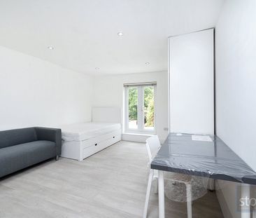 Agamemnon Road, London - Photo 2