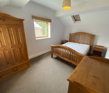 2 bedroom detached house to rent - Photo 2