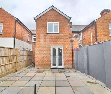 Norfolk Road, West Reading, RG30 - Photo 6