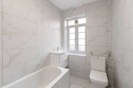 2 Bed Flat, Tavistock Road, CR0 - Photo 4