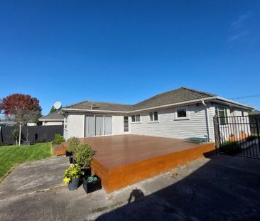 41 Moreland Avenue, Papanui - Photo 1