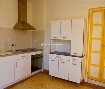 Location Maison 1 pièces 27 m2 à Hyères - Photo 1