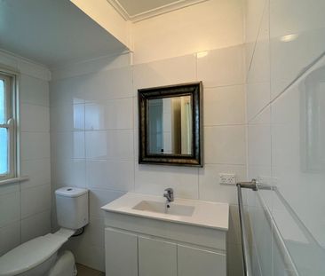 Studio Apartment - Photo 4