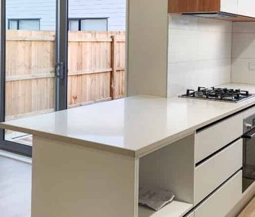 Takanini - New Build 3 bedroom Townhouse - Photo 3