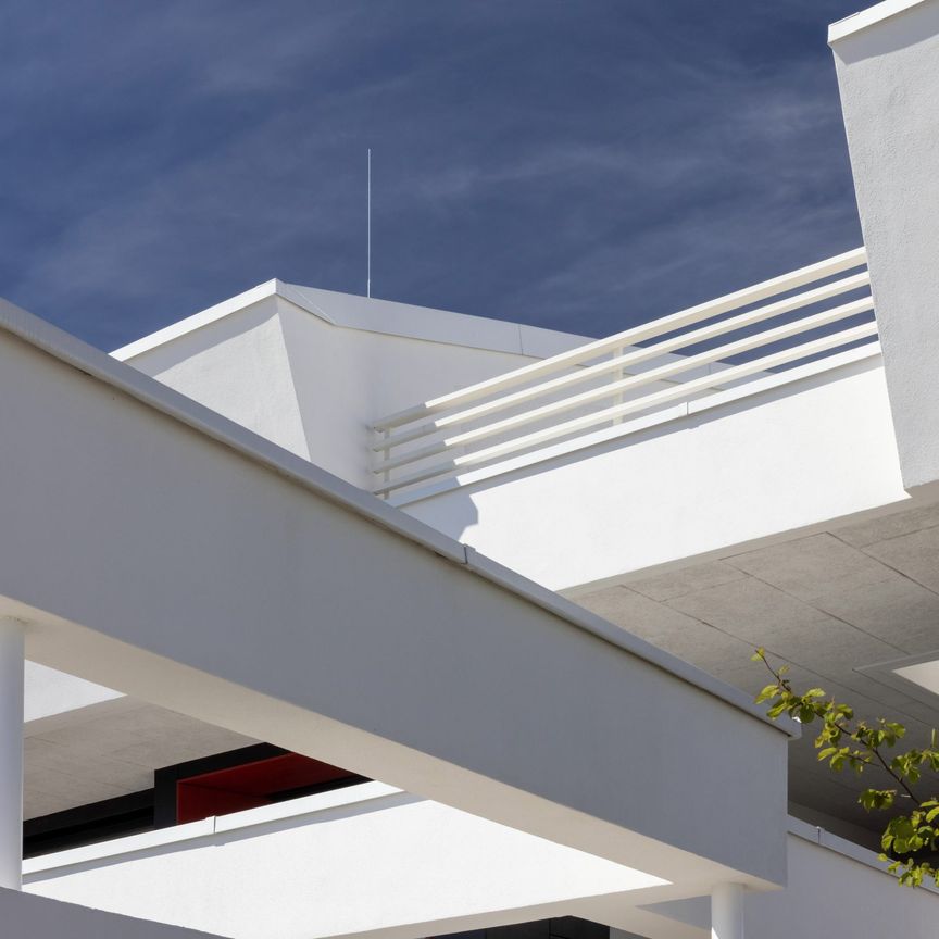 Moderne und barrierefreie Neubauwohnung mit Dachterrasse - Photo 1