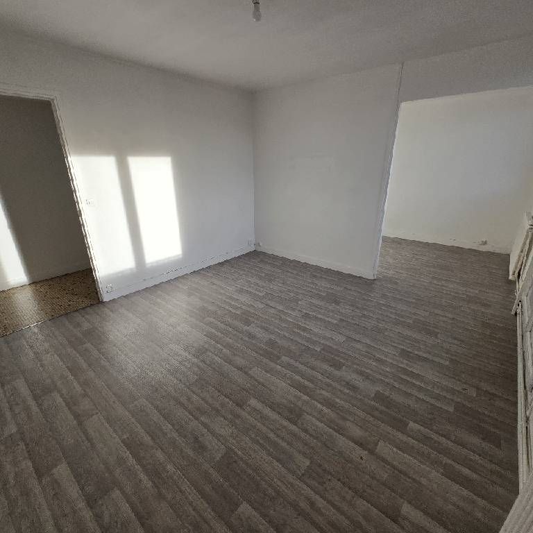 Location Appartement 4 pièces 66m² MAREUIL LES MEAUX 77100 - Photo 1