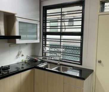 Bandar Tiram Double Storey Terrace - Photo 4