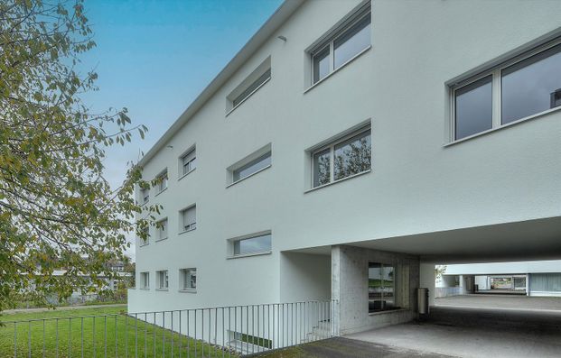 "Your new home - Renovated for you!" - Photo 1