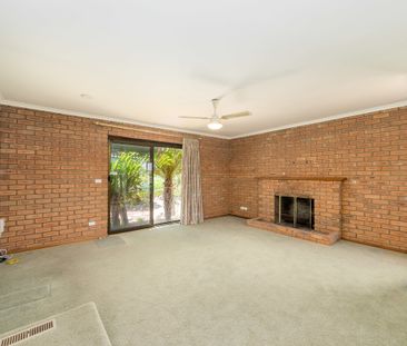 3 BEDROOM HOME IN MOOROOPNA! - Photo 2
