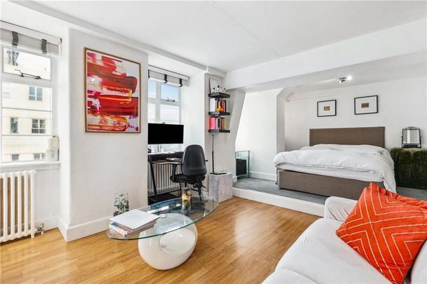 Studio to rent - Photo 1