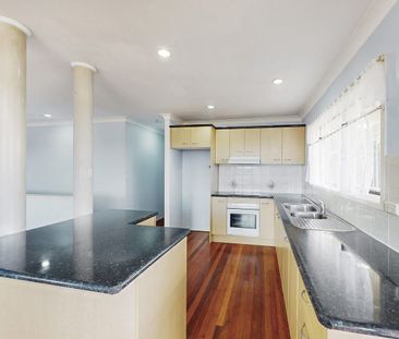 Easy-Living 3-Bedroom Home in Macgregor - Photo 2