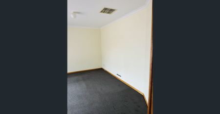 Excellent Family Home Opportunity - Photo 3