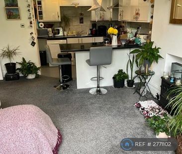 2 bedroom flat to rent - Photo 4