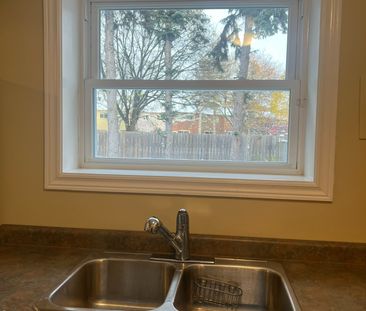For Lease - 11 Myrna Lane Unit# basement, Toronto, Ontario - Photo 4