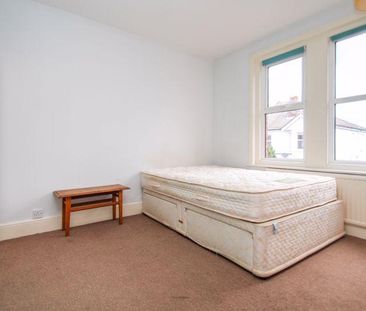 3 bedroom detached house to rent - Photo 3