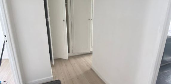 Location appartement 2 pièces, 48.00m², Yerres - Photo 2