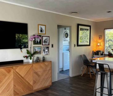 Lovely Tidy - 3 Bedroom Home - Photo 1