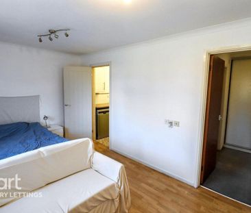 1 bedroom flat to rent - Photo 5