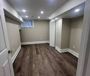 23 IRWIN AVENUE - Photo 4