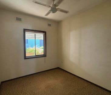 4 Bedroom Family Home - Photo 6