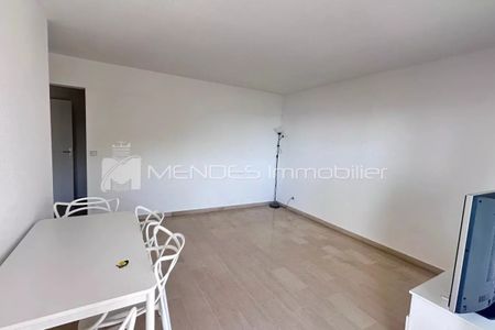 PROCHE MONACO 3 PIECES TERRASSE GARAGE - Photo 3