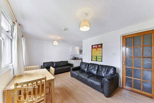 4 bedroom terraced house to rent - Photo 1