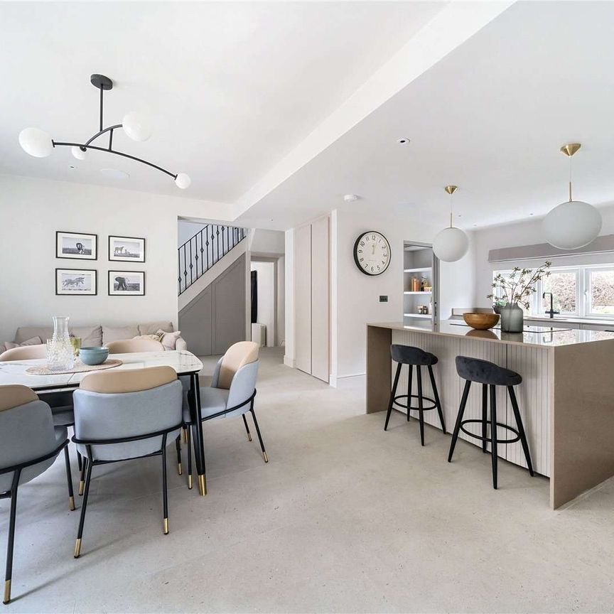 An exceptional home offering a taste of London, in the heart of Chislehurst. - Photo 1