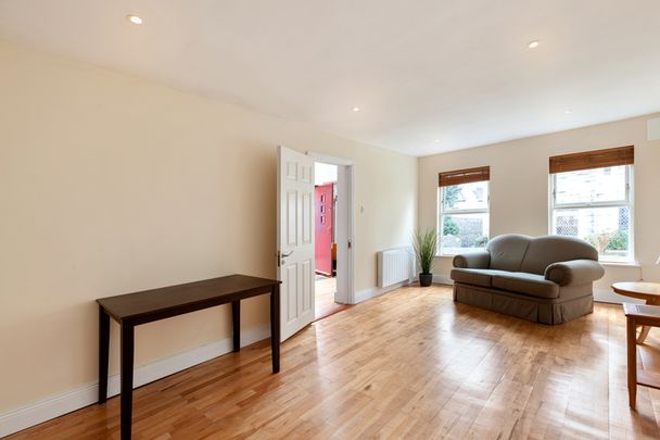 The Coach House Church Grounds York Road, - Photo 1