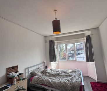 Weoley Court - Photo 2