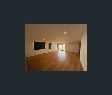 14 Perdita Blvd, Anketell, WA 6167 - Photo 3