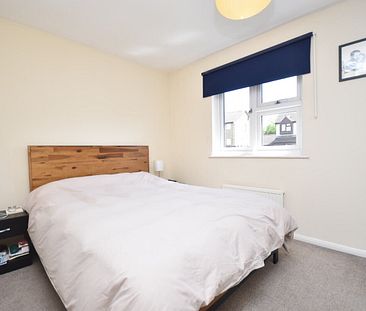 3 bedroom semi detached house to rent, - Photo 3