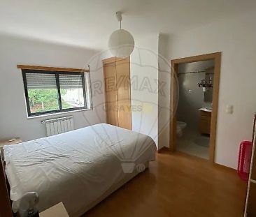 Apartment T2 in Santo António dos Cavaleiros e Frielas, Loures - Photo 5